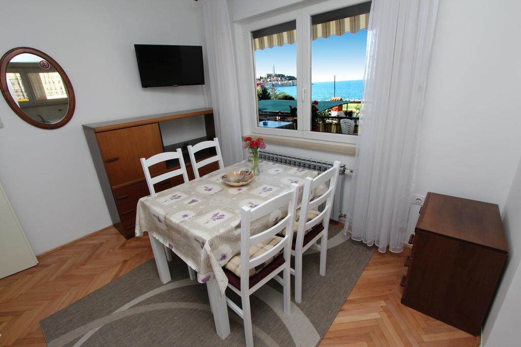 Rooms And Apartments Bella Vista Rovinj Exterior foto