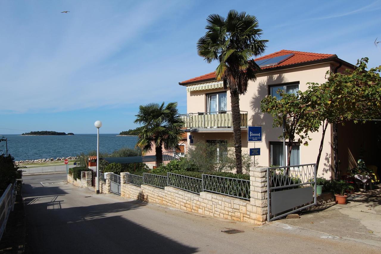 Rooms And Apartments Bella Vista Rovinj Exterior foto